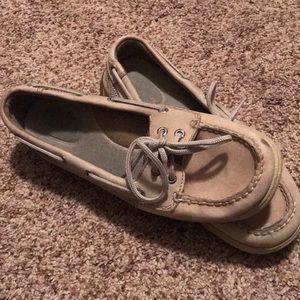 Sperry Top Sider Boat shoes!!